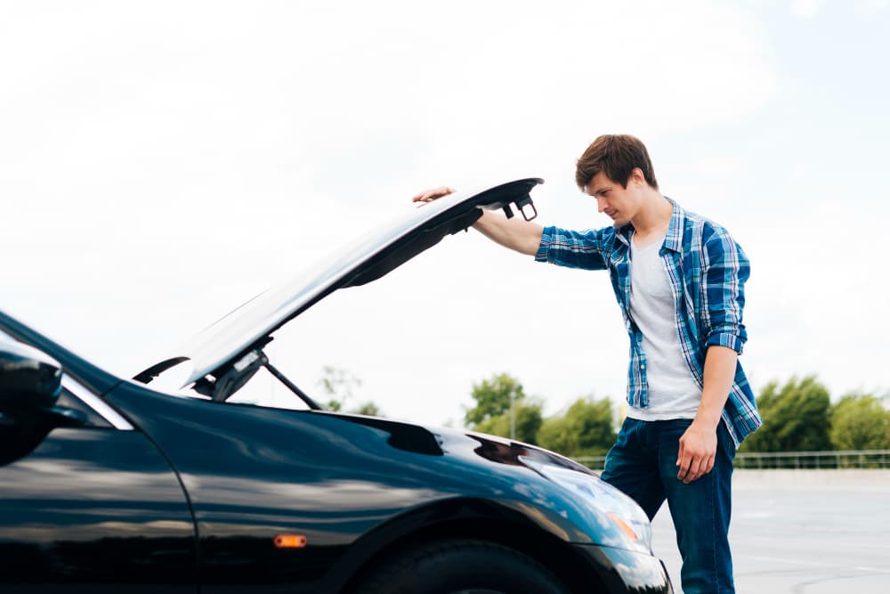 Carro falhando: principais causas e o que fazer quando isso acontece